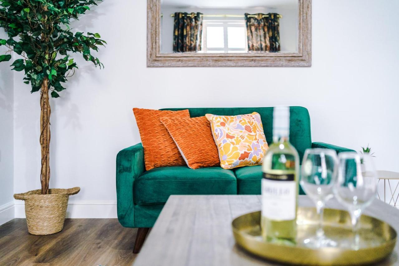 Parkview Place Serviced Apartment Ковентри Экстерьер фото